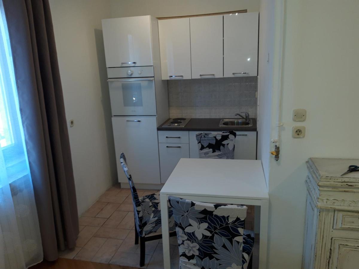Apartman Zuki Загреб Екстер'єр фото