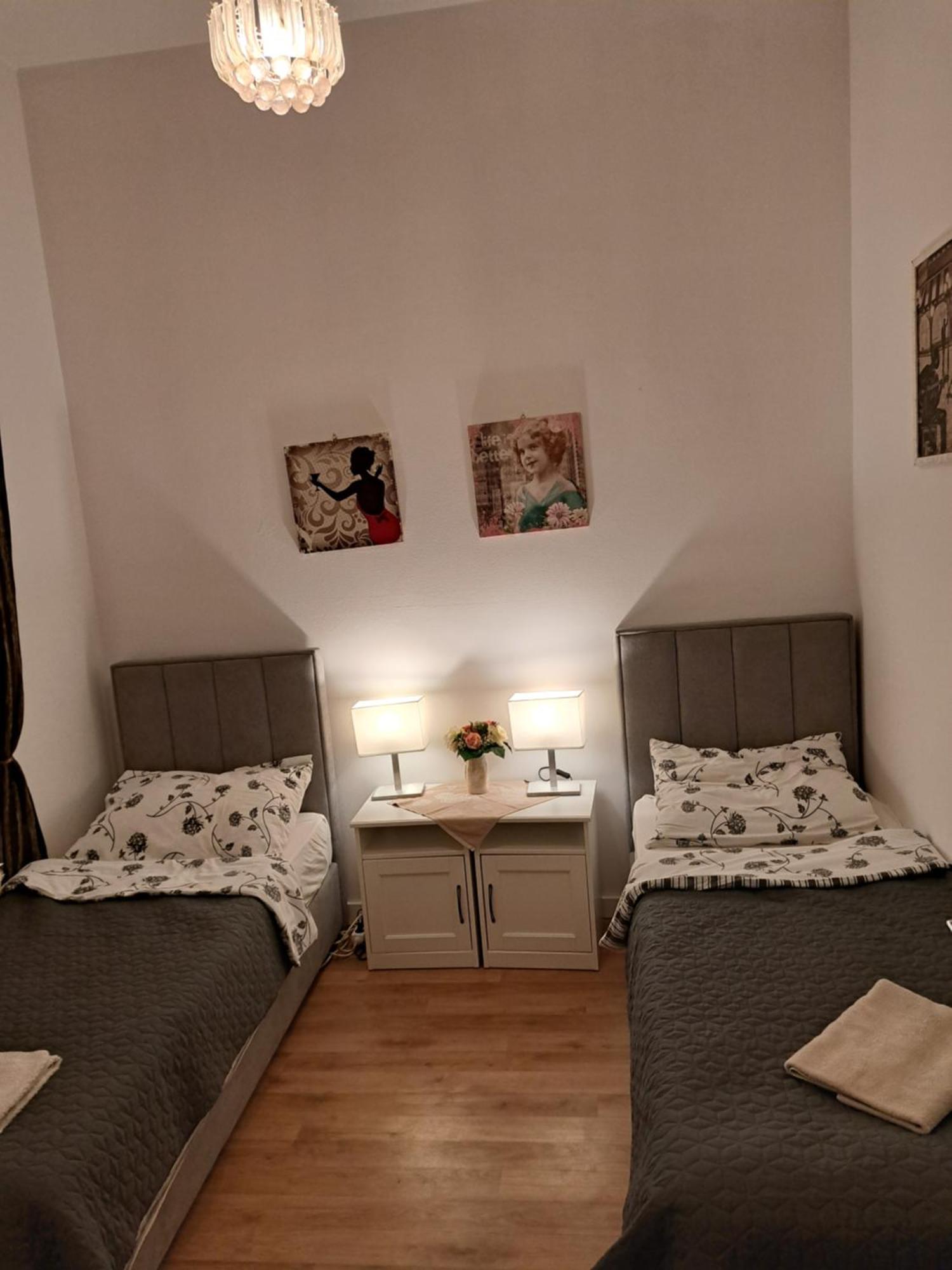 Apartman Zuki Загреб Екстер'єр фото
