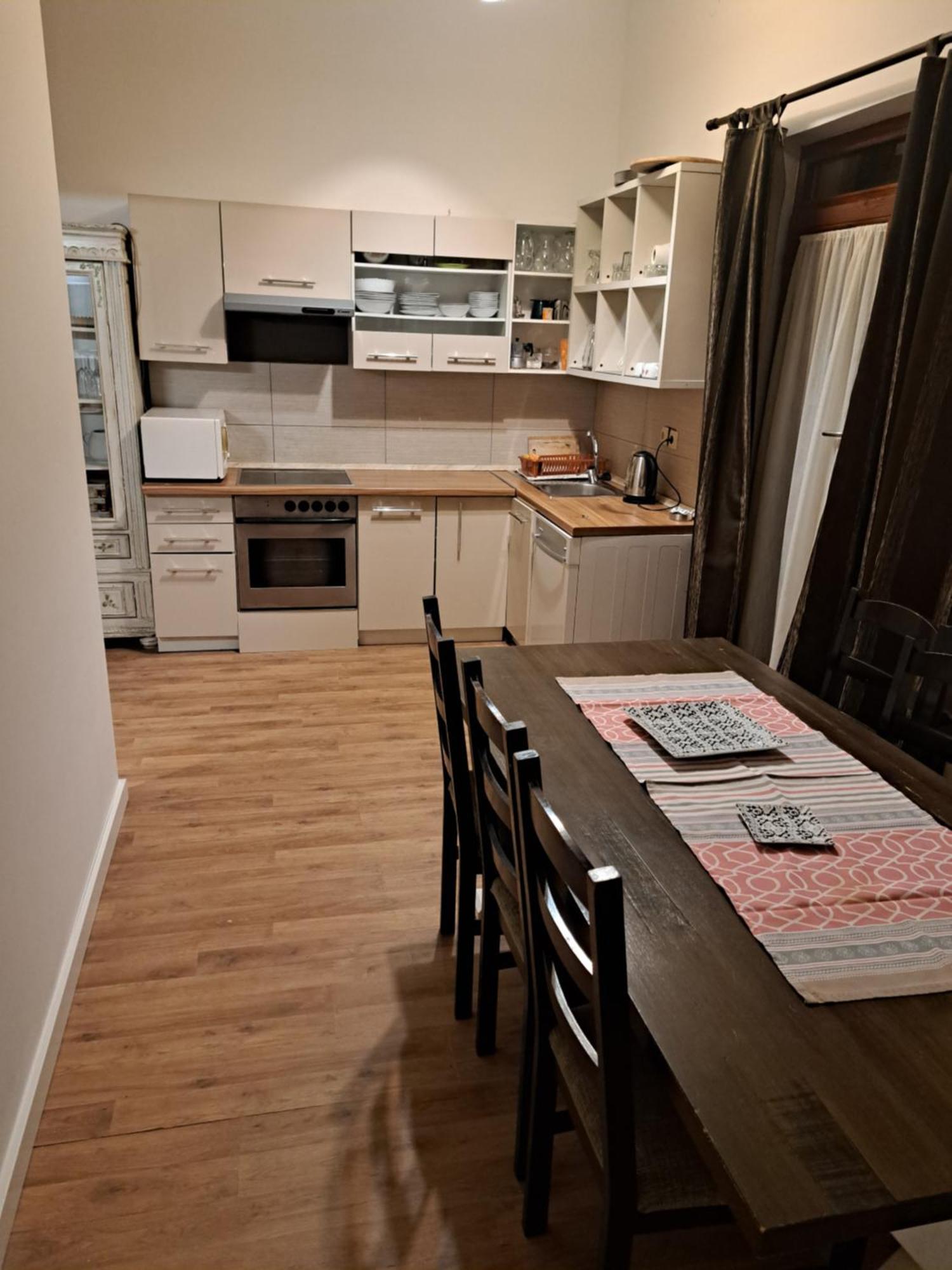 Apartman Zuki Загреб Екстер'єр фото