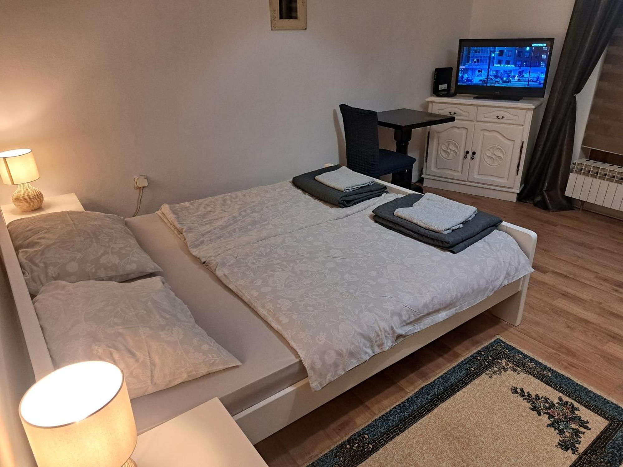 Apartman Zuki Загреб Екстер'єр фото