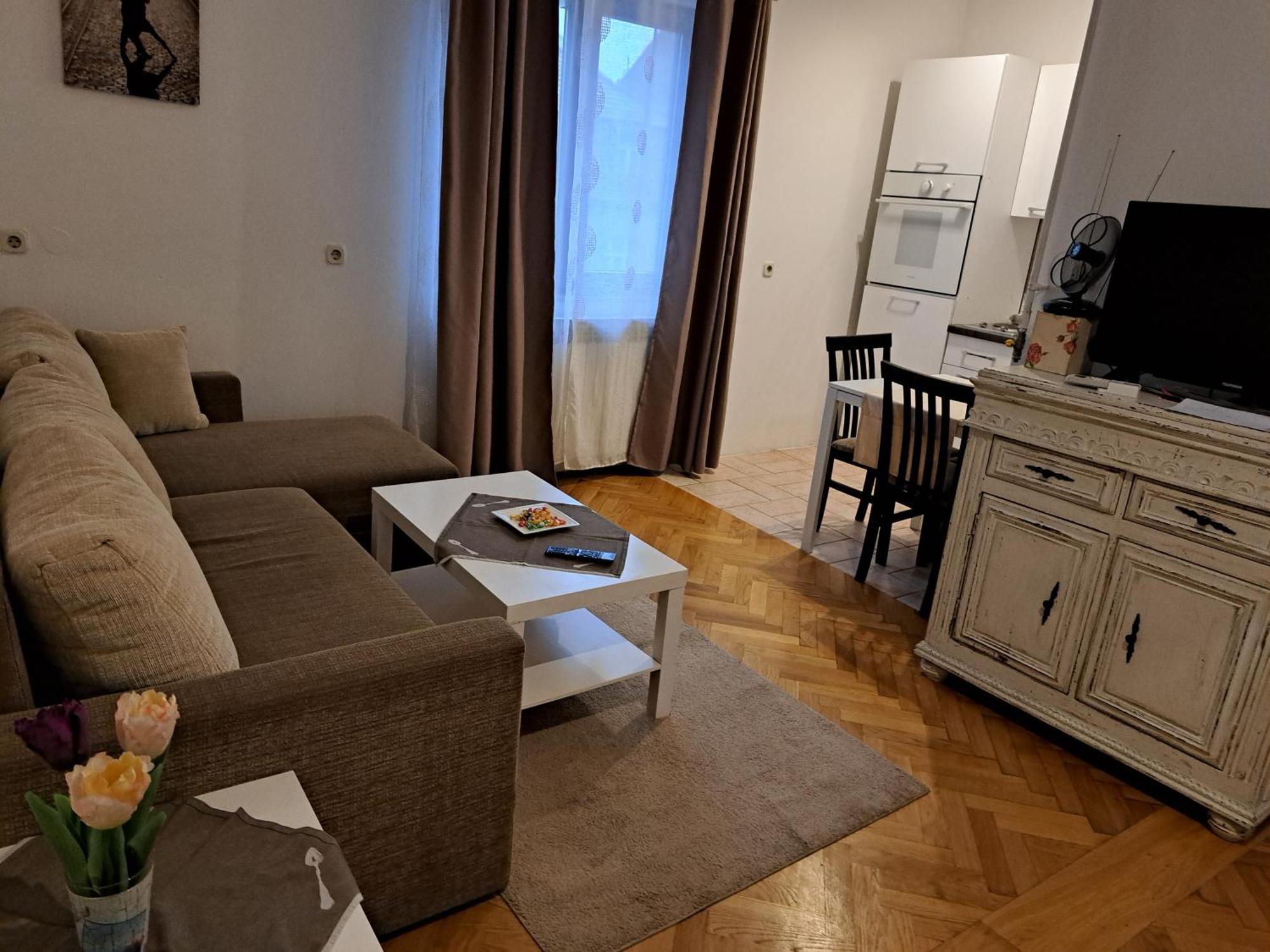 Apartman Zuki Загреб Екстер'єр фото
